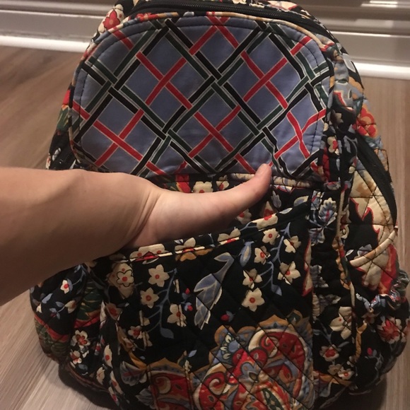 Vera Bradley Backpack - Picture 3 of 5